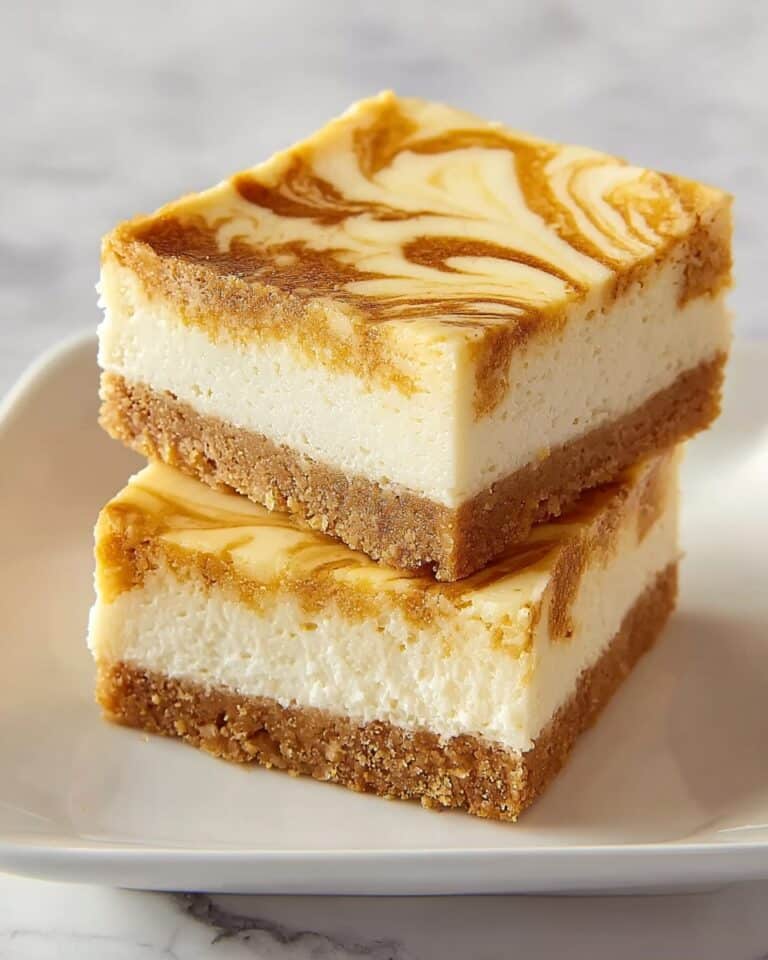 Rich Pumpkin Cheesecake Bars Recipe